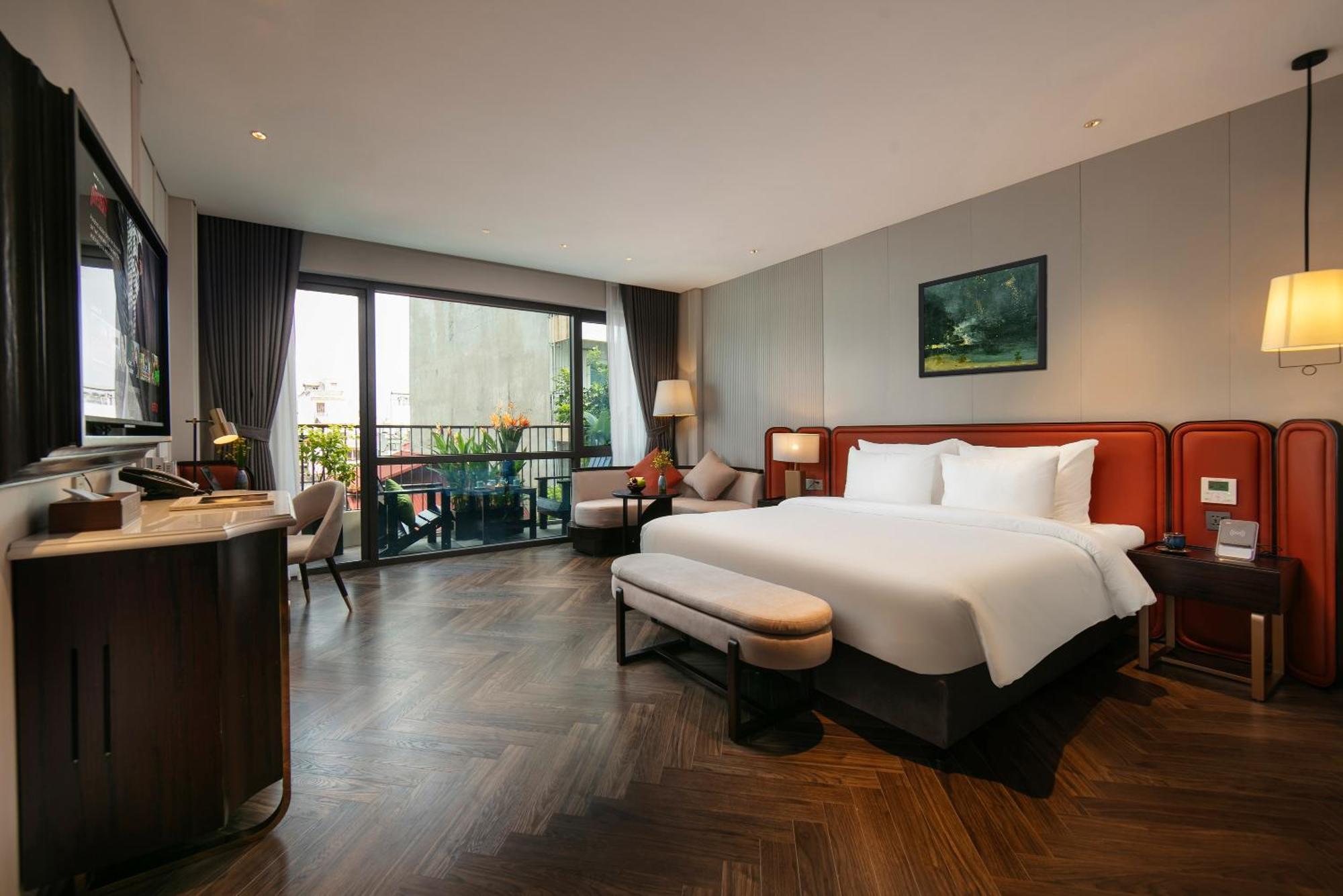 Le Premier Hotel & Rooftop Bar Hanoi Exterior photo